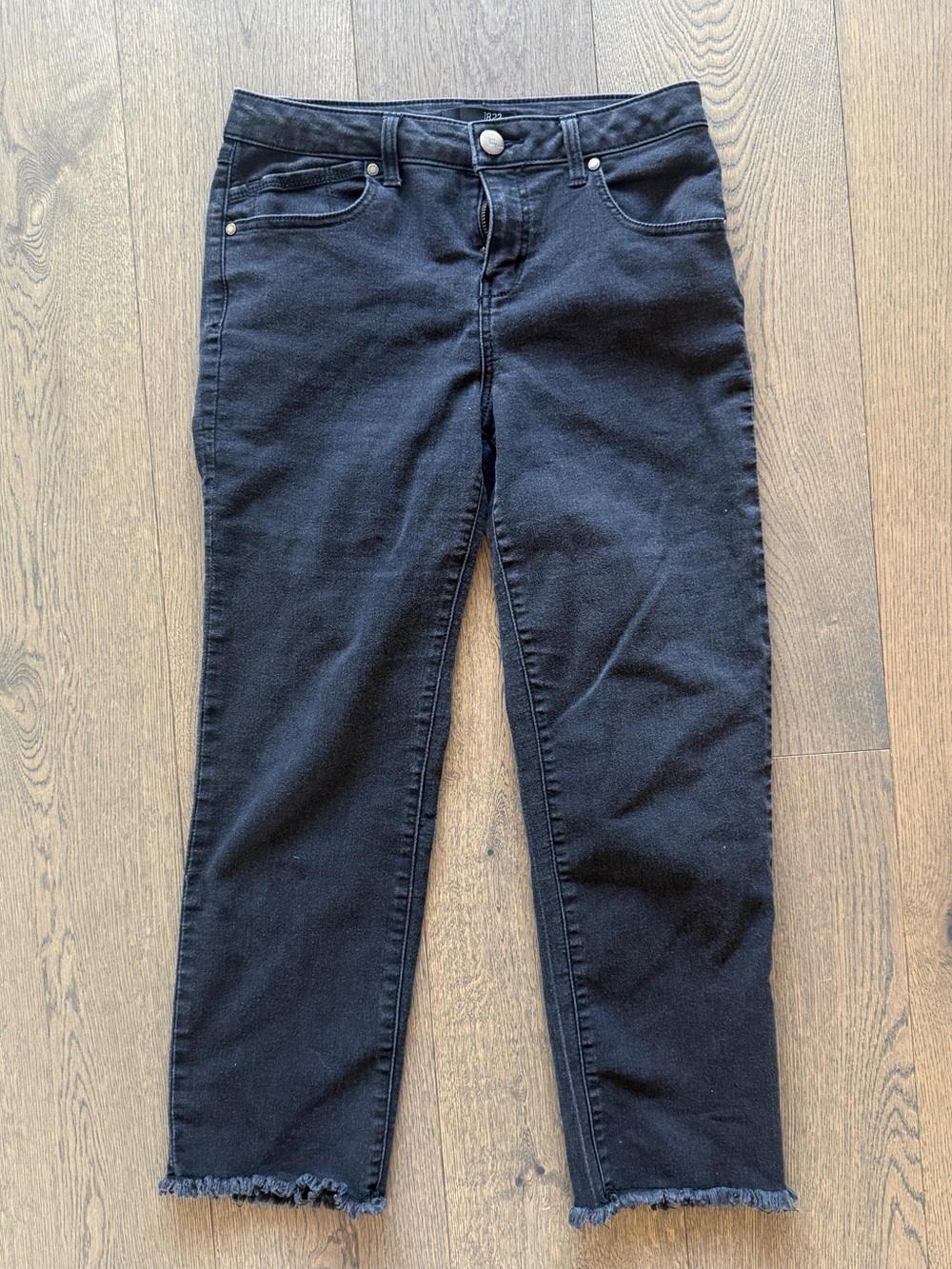 1822 Denim black cropped jeans, size 8